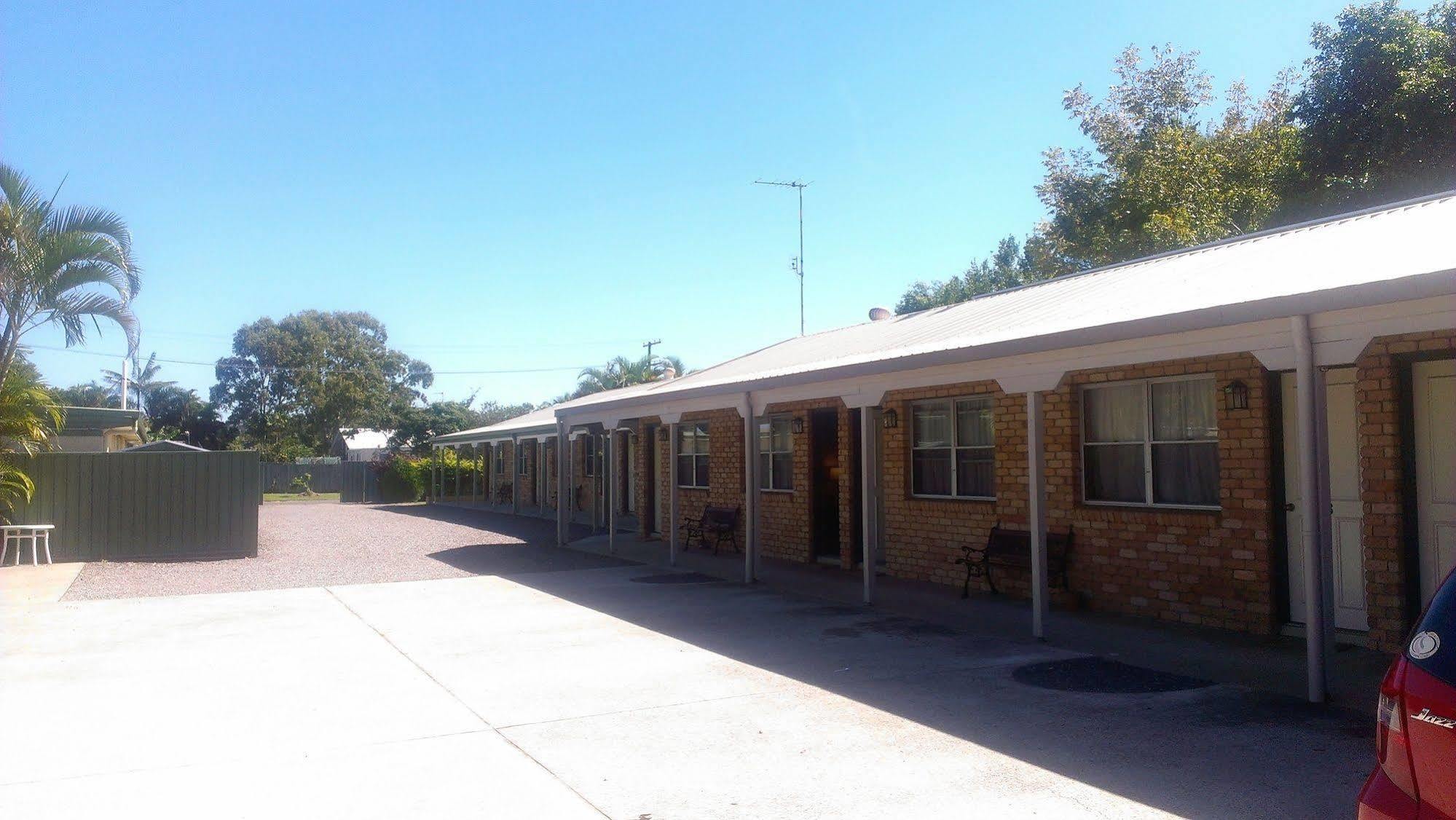 Pacific Paradise Airport Motel Luaran gambar